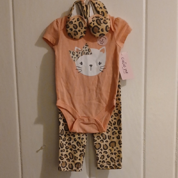 Cutie Pie Other - Cute Cat Print Baby Outfit with Leopard Print Leggings & Booties